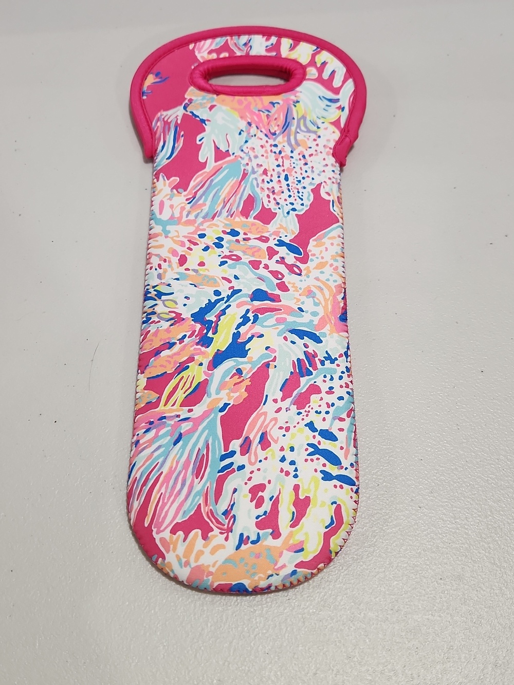 Lilly Pulitzer Neoprene Wine Bottle Holder Bag Coral Summer Beach EUC